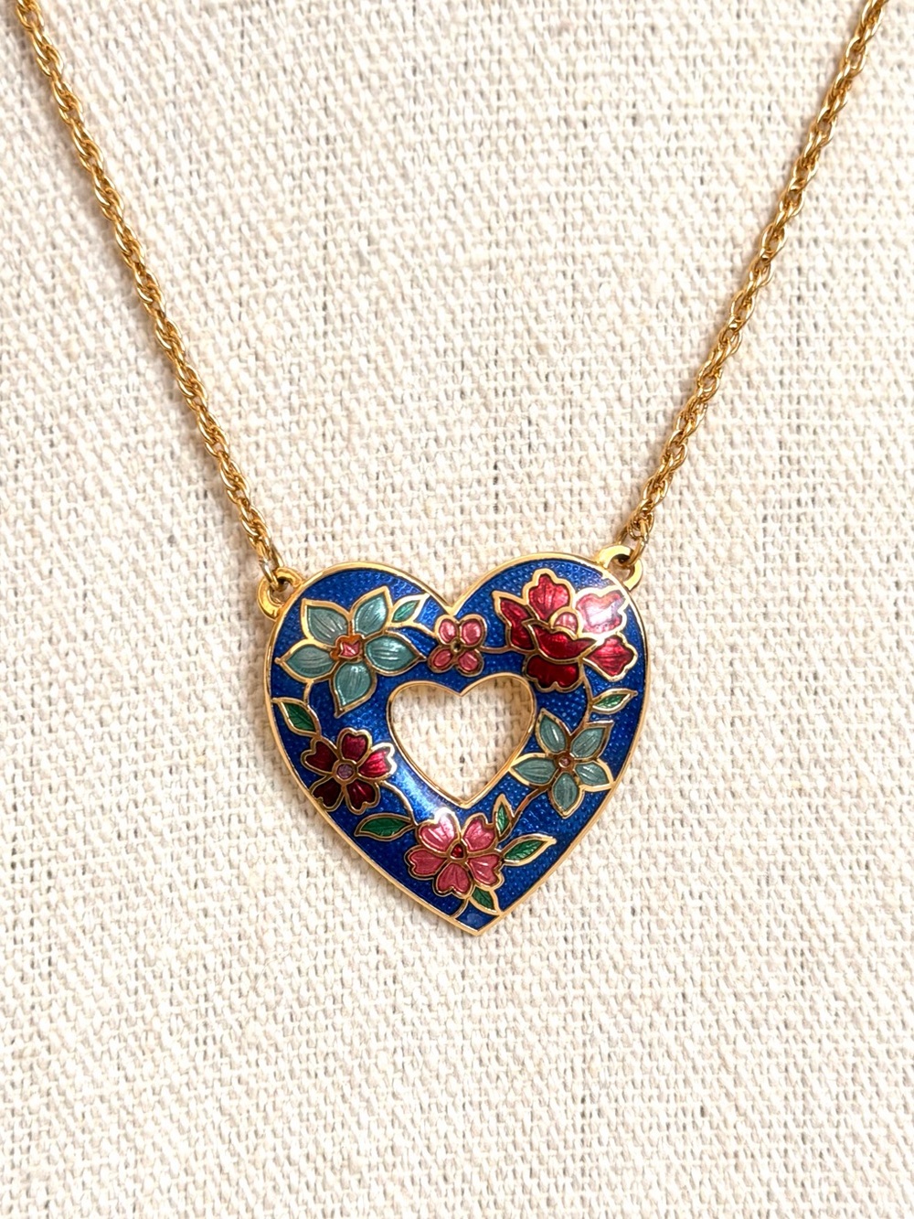 Cloisonné Floral Heart Pendant Necklace Blue Enamel Gold Tone 17”